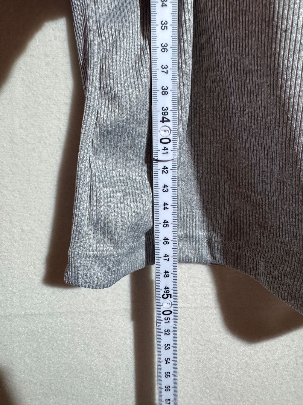 Top: Graues Basic mit Cups Gr. L – Nuovo (secondo la descrizione) da Grosswangen venduto da SALE_SALE_SALE 6