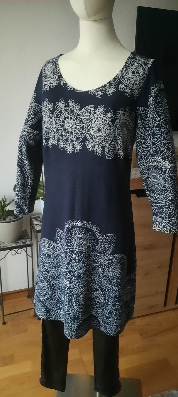 Vestiti: Anna Field Kleid, Gr. 38, blau mit Muster – Nuovo (secondo la descrizione) da Solothurn venduto da lsc_pf99 4