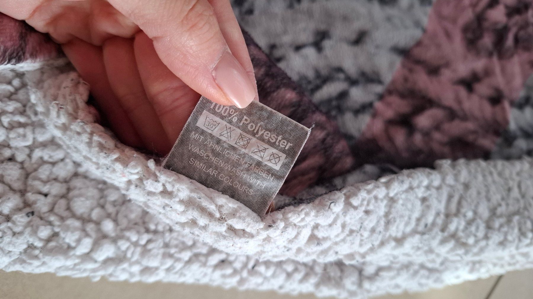 Decken: Kuscheldecke – Neu (gemäss Beschreibung) aus Rickenbach b. Wil von Beautiful.Things 5