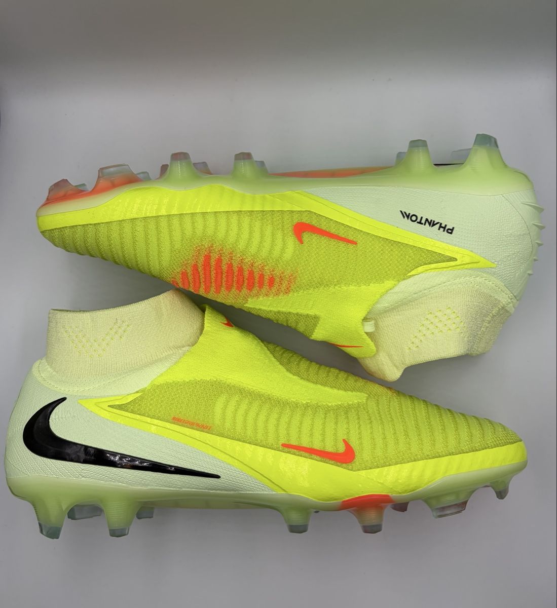Nike Herrenschuhe: Nike Phantom Elite – Neu und originalverpackt aus Cham von fuli