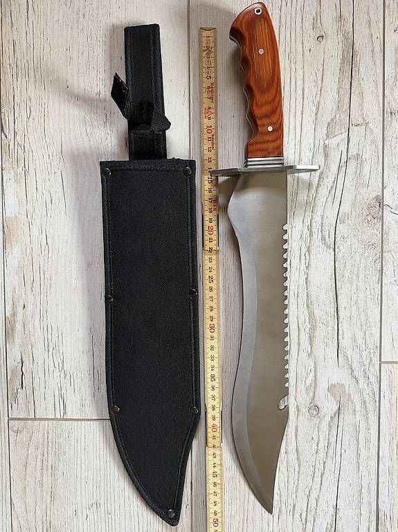 Accessoires: Spezielles Messer – D'occasion à Zimmerwald par Naedi1973 1