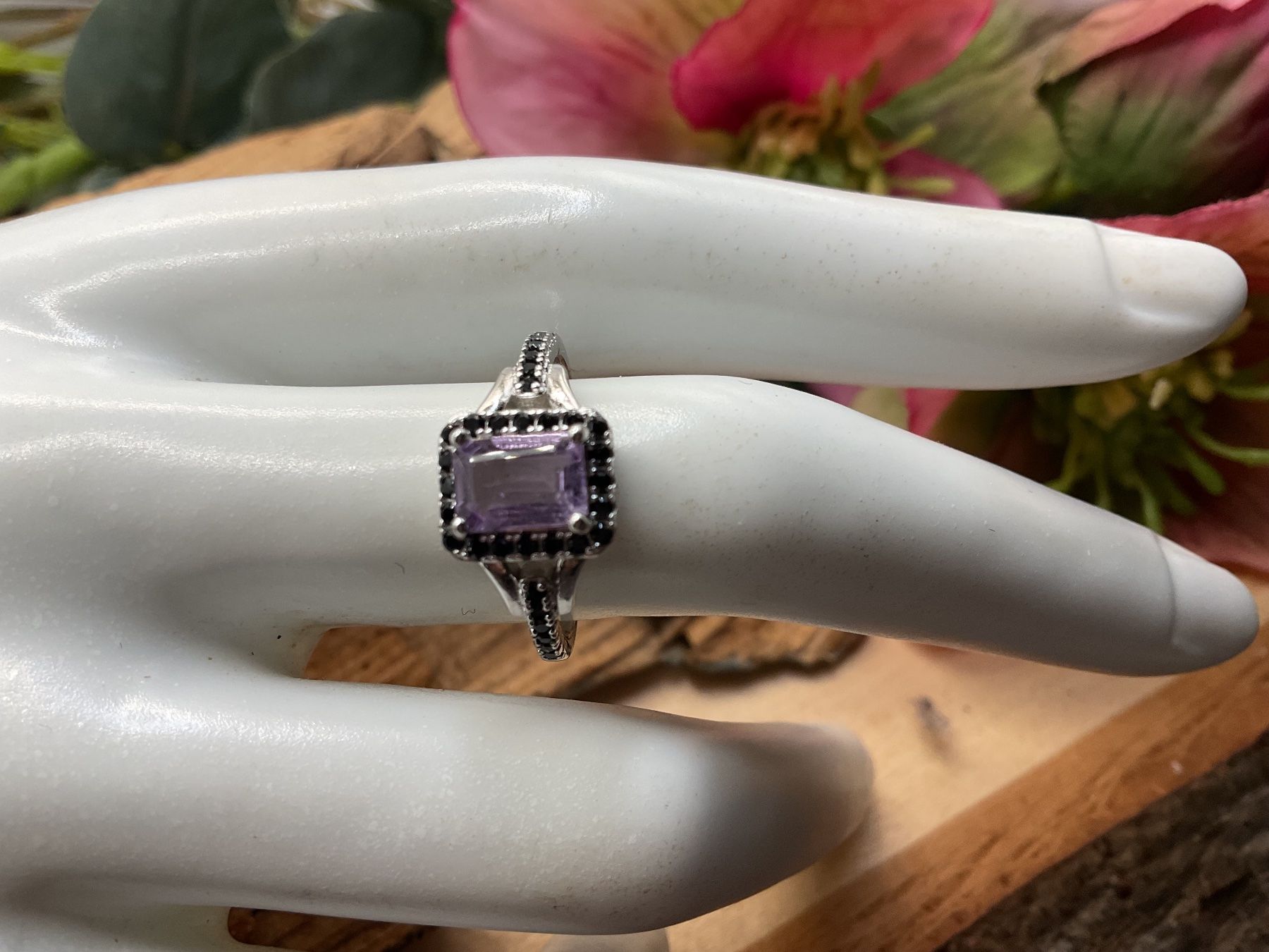 Anelli: Zarter Silberring mit Amethyst und Spinell, Gr. 56 – Nuovo (secondo la descrizione) da Luzern venduto da S.Kern01