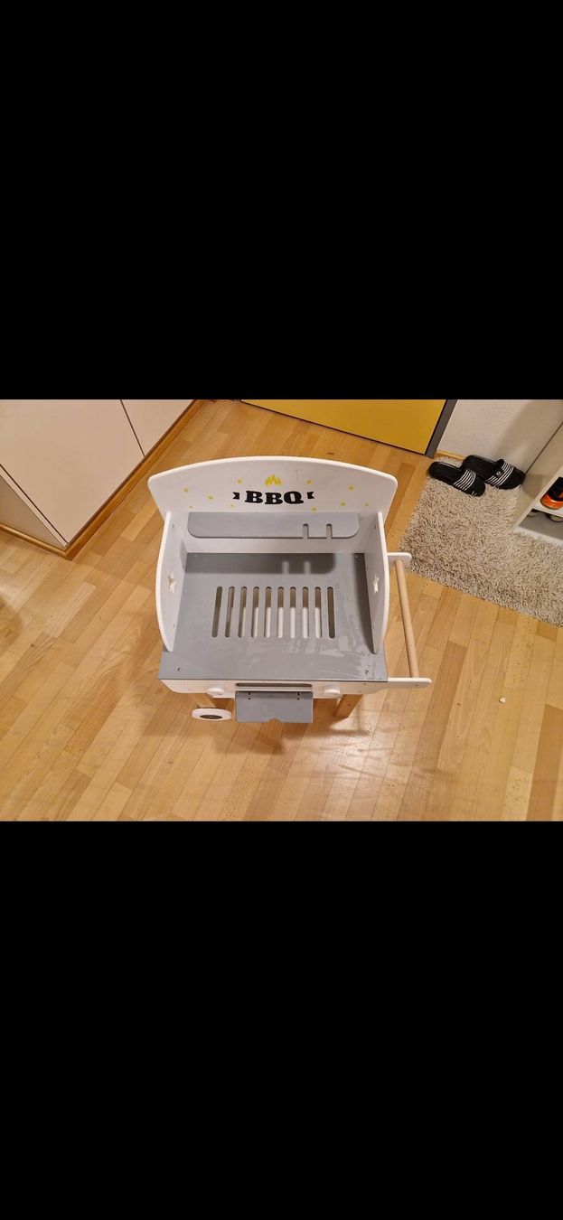 Jouets: Spielgrill Holz – D'occasion à Oensingen par lady1 2