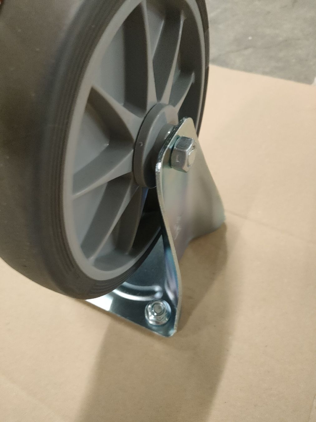 Altro per stoccaggio & trasporto: Fetra TPE Bockrolle, 200x40 mm – Usato da Lotzwil venduto da JEBEMI 1
