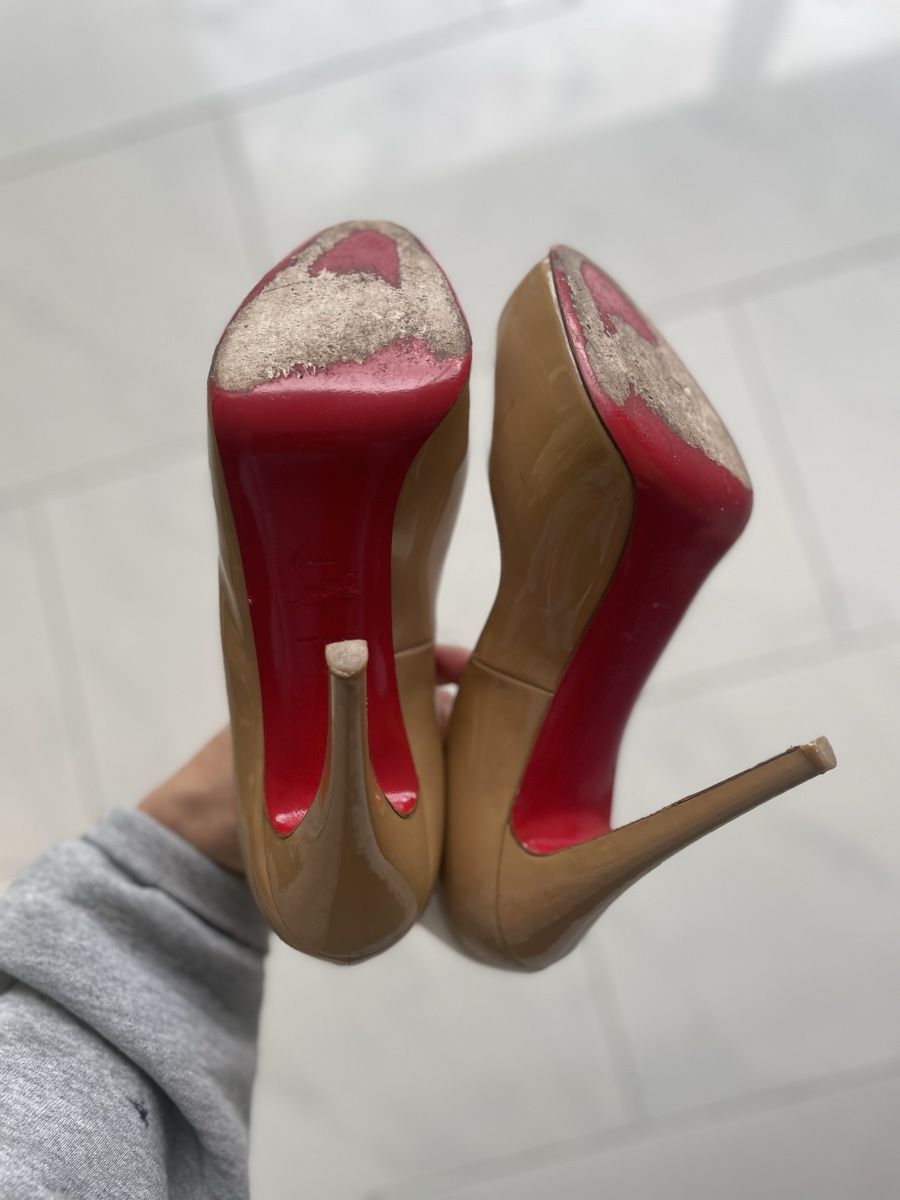 Christian Louboutin Scarpe da donna: Louboutin Gr.41 Modell very prive – Usato da Au ZH venduto da Daiga 5