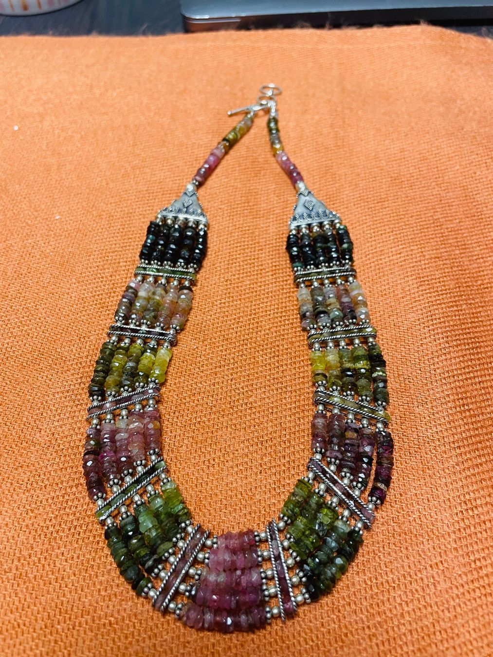 Catenine: Turmalin collier mit Silber – Nuovo e nell'imballaggio originale da Schönenberg ZH venduto da JaluTa
