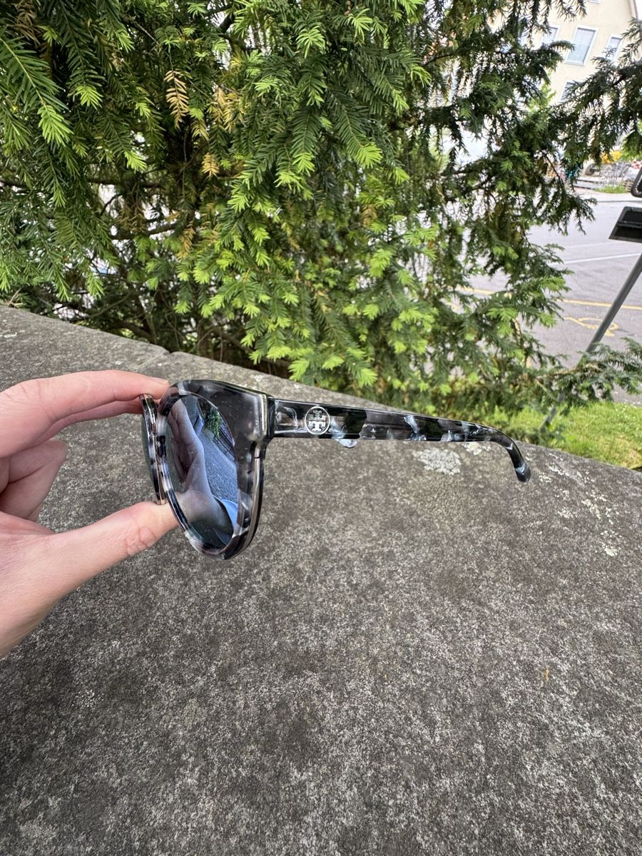 Occhiali & Lenti: Tory Burch Polarized Sunglasses Vintage – Usato da Effretikon venduto da rus_2l2p 6