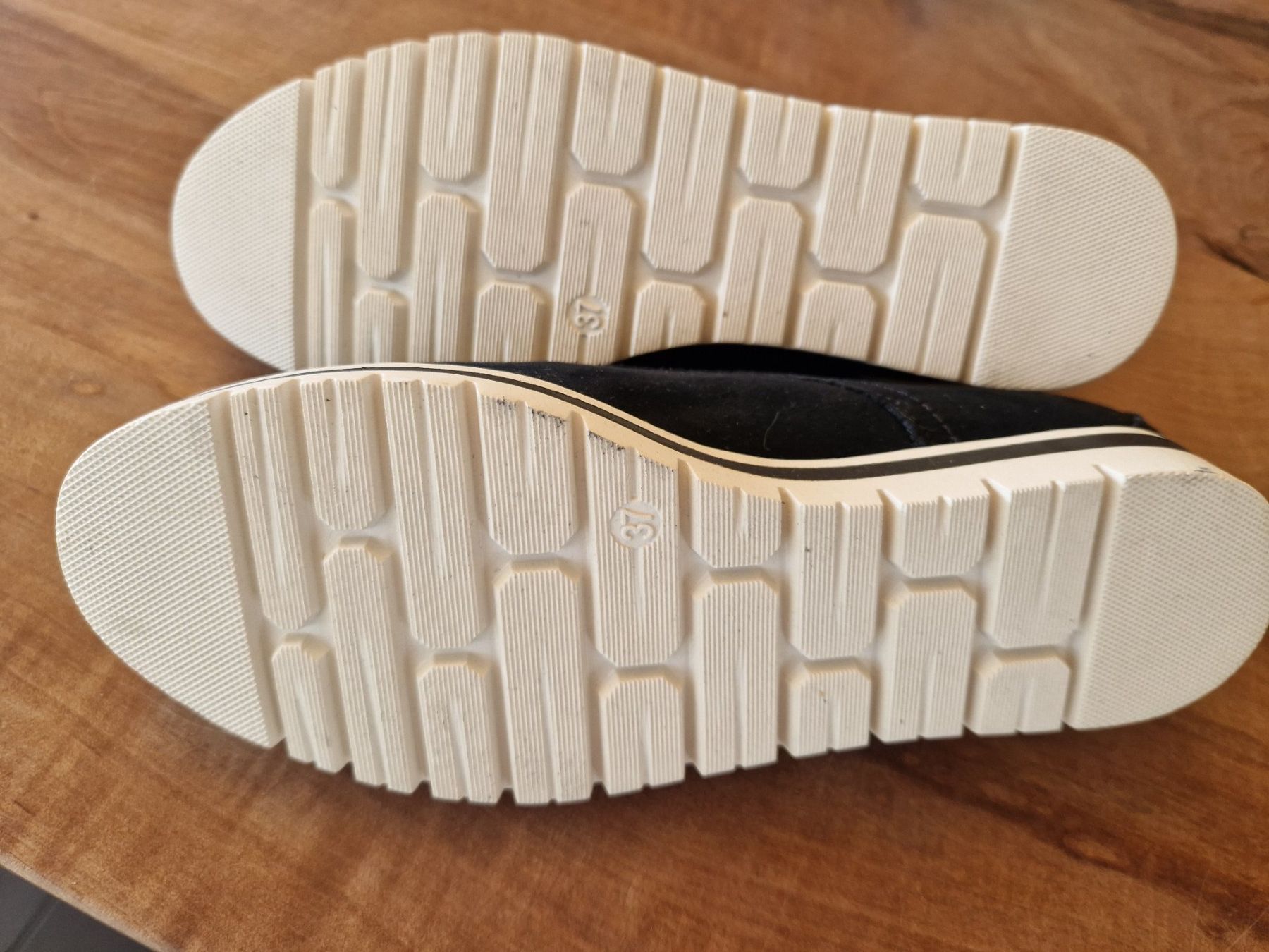 Scarpe da donna: Halbschuhe / Schuhe schwarz 37 – Usato da Giswil venduto da movo08 1