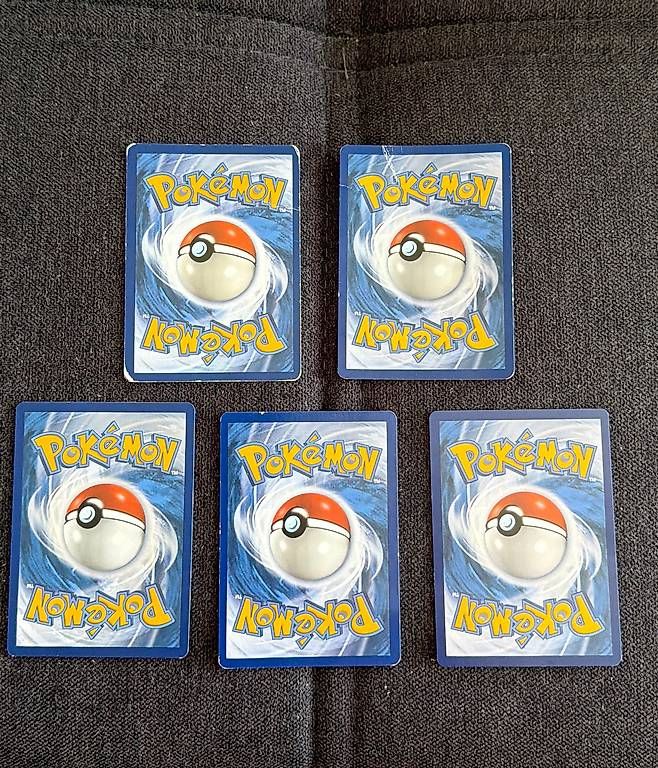 Pokémon Sammelbilder & Trading cards: Pokemon Karten Pikachu – Gebraucht aus Liestal von arl_6tv7 1