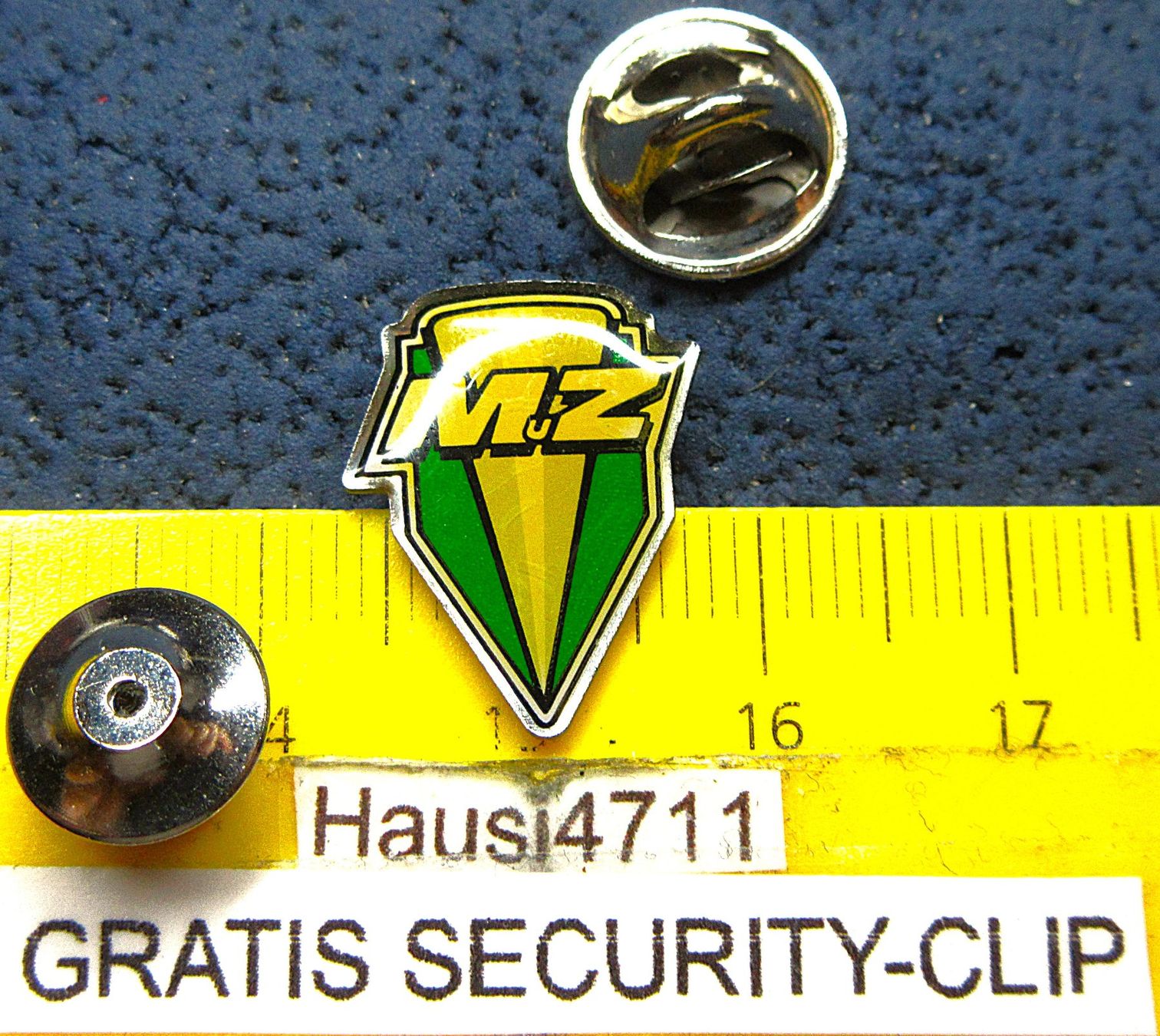 Placchette & Badge: MuZ MOTO SCHMUCK-PIN GLASIERT MIT SECURITY-CLIP – Usato da Ettingen venduto da Hausi4711