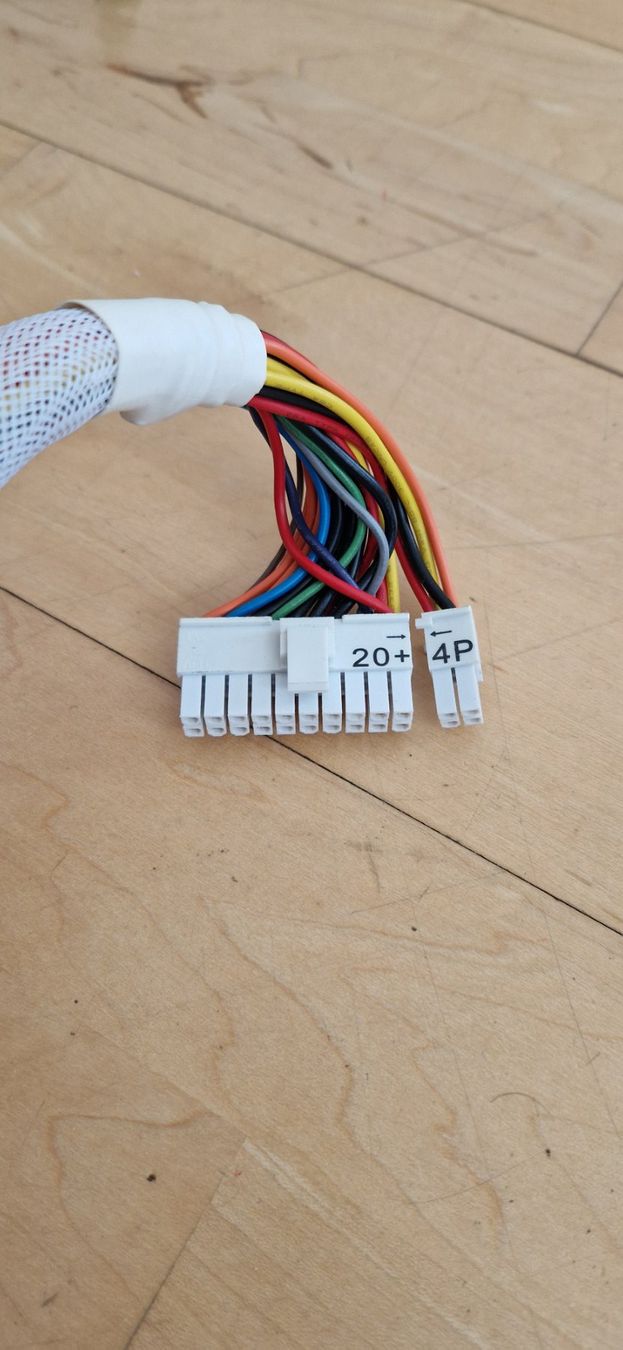 Componenti elettronici: 1000W Netzteil inkl. Kabel – Usato da Berneck venduto da bra_66zr 3