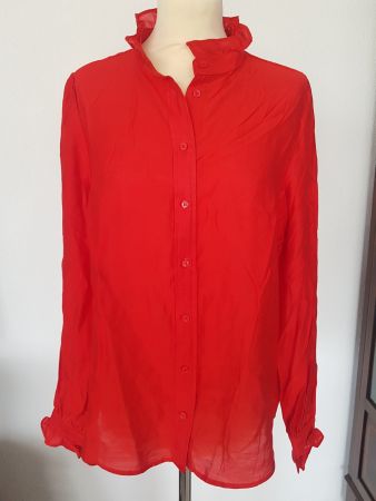 NEUE DAMENBLUSE VON H&M