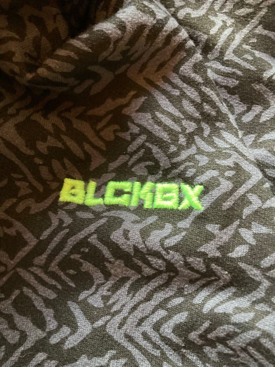 Giacche: Sweatjacke Gr. S mit Kaputze von Black Box – Usato da Mülenen venduto da Rapunzel99 2