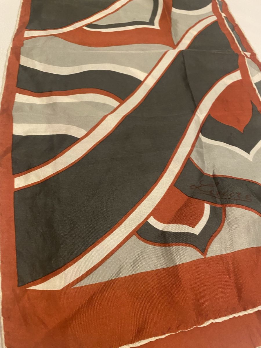 Foulard & Sciarpe: Seiden Schal 🌸 – Usato da Opfikon venduto da Luis144 3