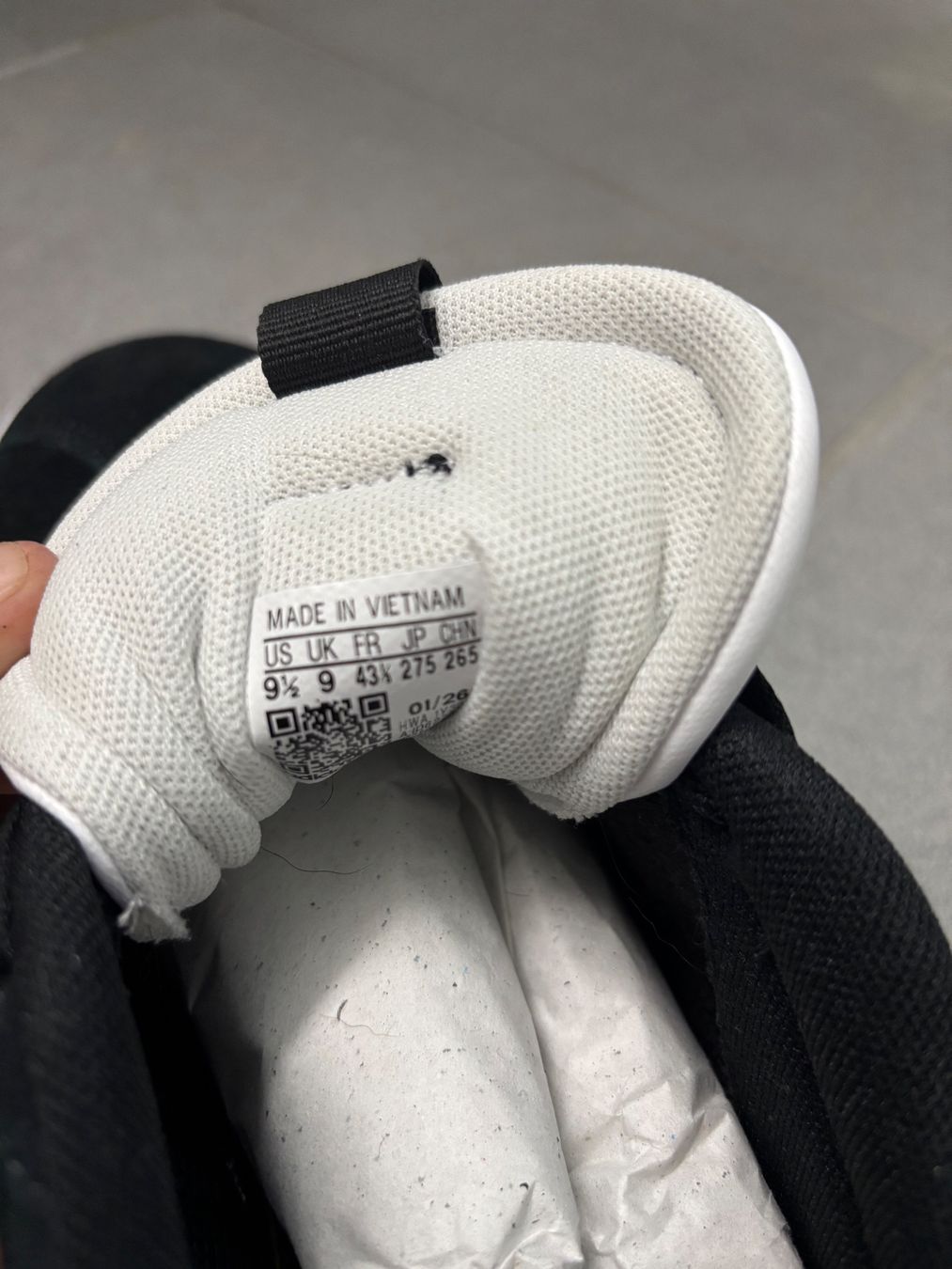 Adidas Herrenschuhe: Adidas Sneakers – Neu und originalverpackt aus Zürich von mc_mike77 6