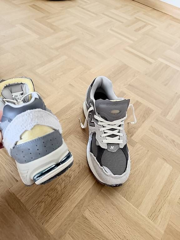 Scarpe da uomo: New Balance Schuhe Grau – Usato da Basel venduto da alu_l9s8 3