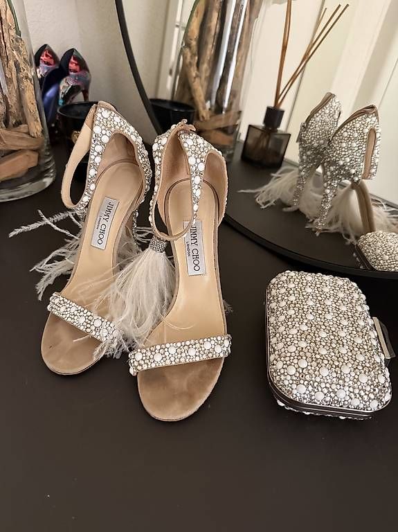 Borse da donna: Jimmy Choo Sandalen und Handtasche – Usato da Schindellegi venduto da wae_fhj7 4