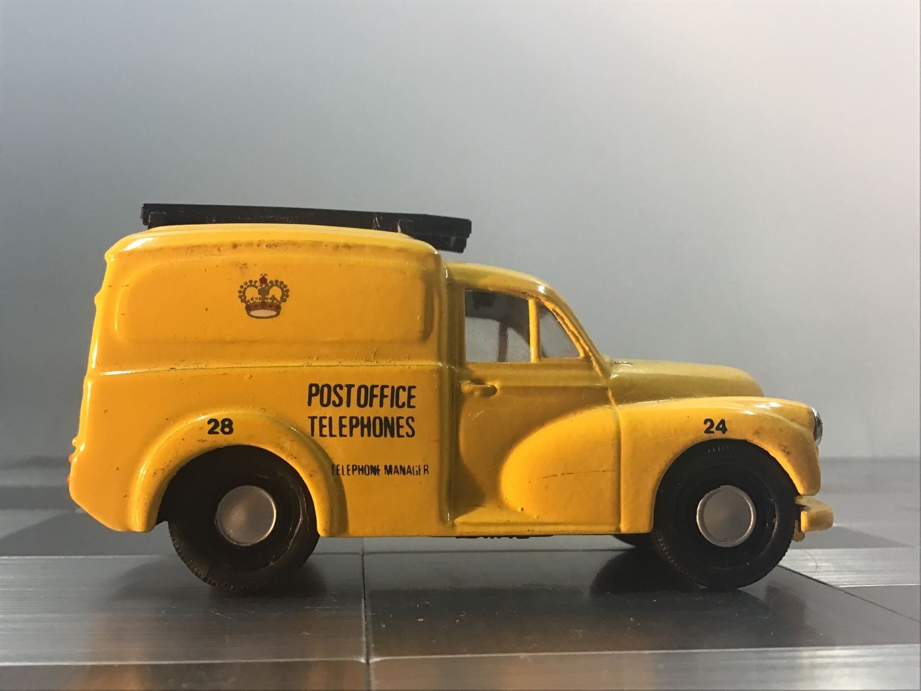 Corgi Toys Voitures modèles: GORGI MORRIS MINOR 1:43 – D'occasion à Männedorf par Spezial-Modelle 1