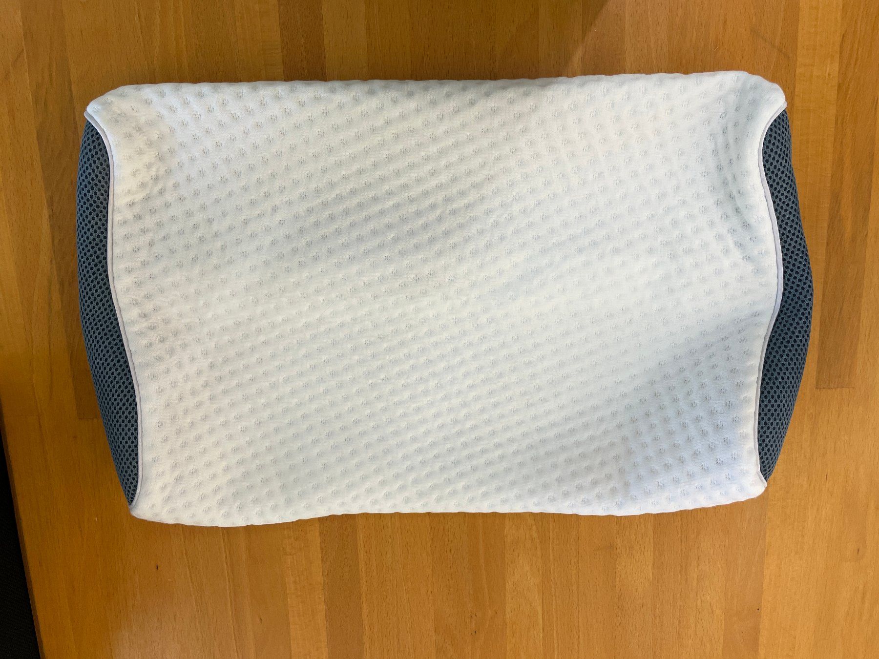 Cuscini: Derila Memory-Schaumstoff-Kissen – Usato da Grüt (Gossau ZH) venduto da ecirtaeb56 1