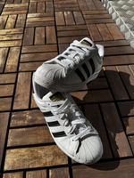 Adidas Superstar weiss Grösse 36 2/3, wenig gebraucht