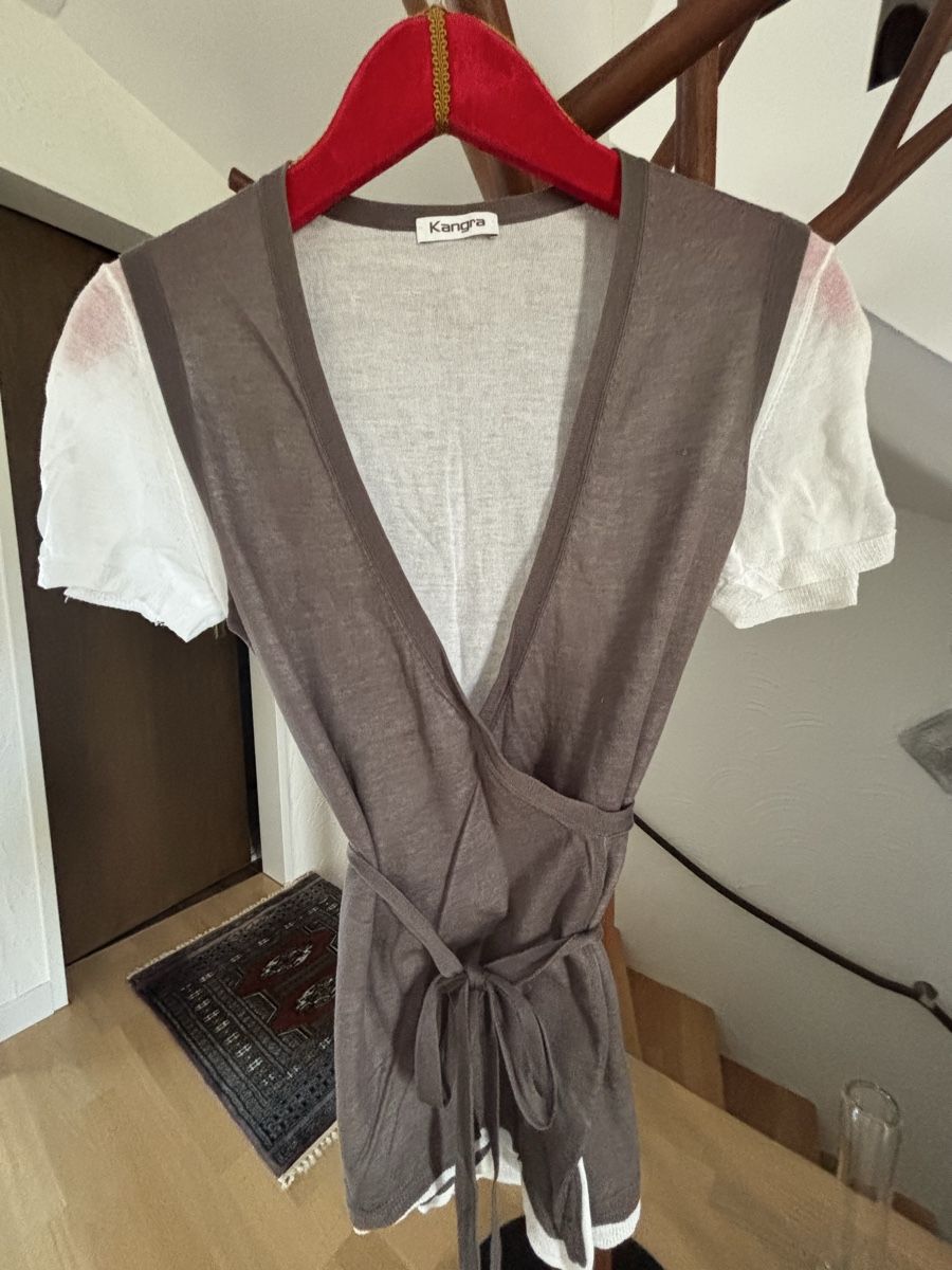 T-shirt: KANGRA  SHIRT  grösse 36/38 – Usato da Buonas venduto da eluthi48