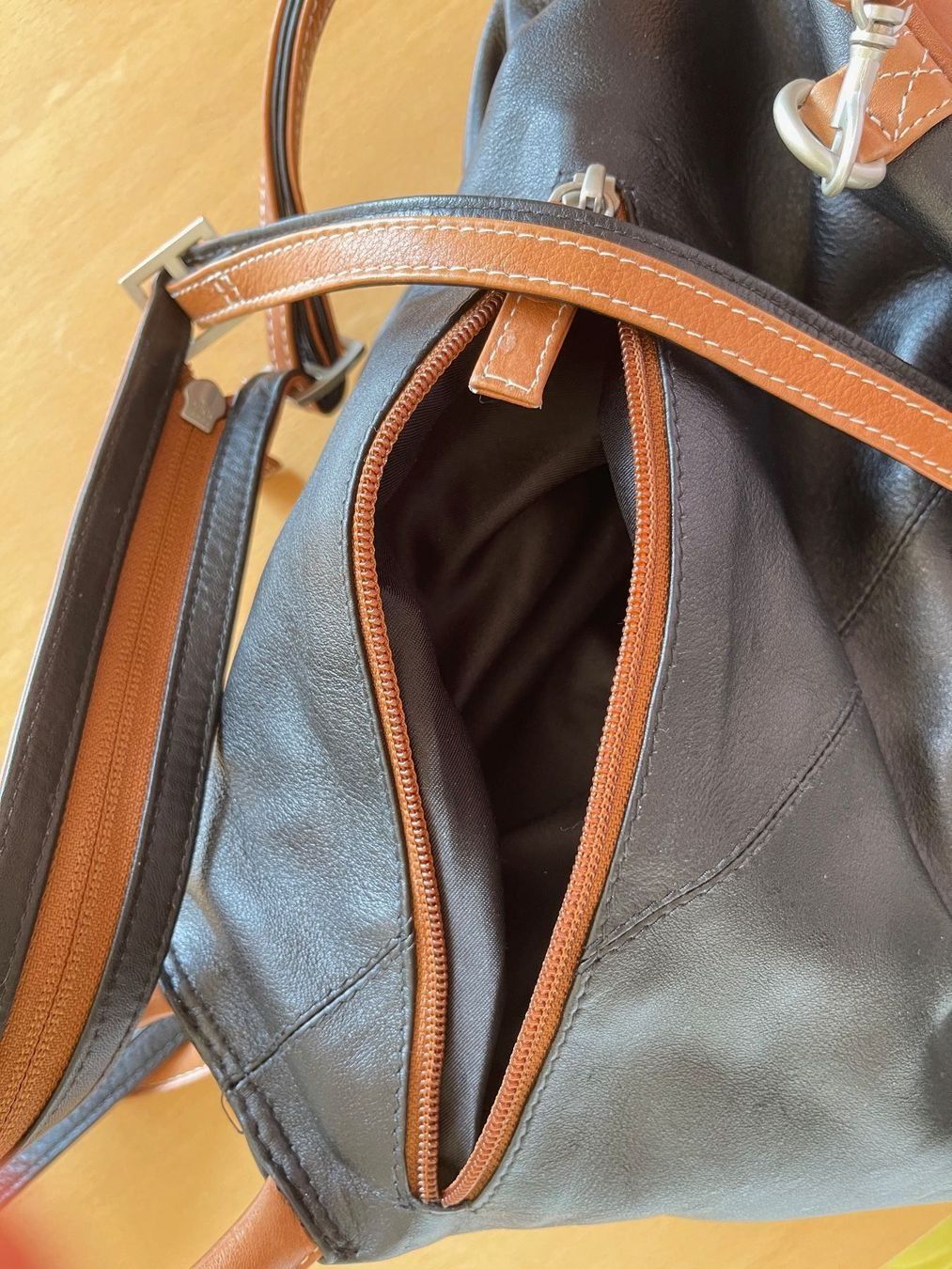 Borse da donna: Rucksack-Handtasche Leder neuwertig – Nuovo (secondo la descrizione) da Winterthur venduto da 1956ingi 9