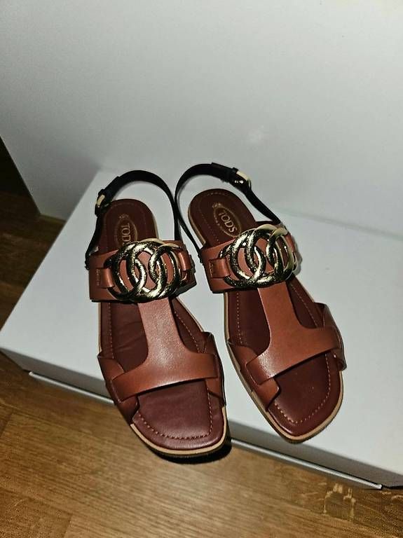 Tod'S Scarpe da donna: Tod's Sandalen Gr. 36.5 – Nuovo (secondo la descrizione) da Aarau venduto da chi_qnc5 2