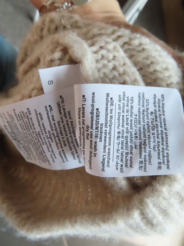 Closed Giacche: Closed! wunderschöne weiche Strickjacke Gr. S NP 360.- – Nuovo (secondo la descrizione) da Winterthur venduto da Mitschg 5