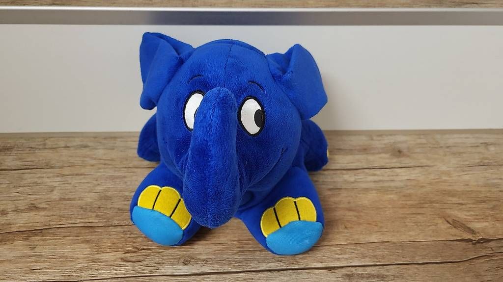 Giocattoli: Kuscheltier "Elefant" mit LED Nachtlicht – Usato da Kreuzlingen venduto da ulli_frank_und_frei
