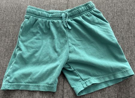 Kurze Hose / Bermuda kurz H&M Gr. 104