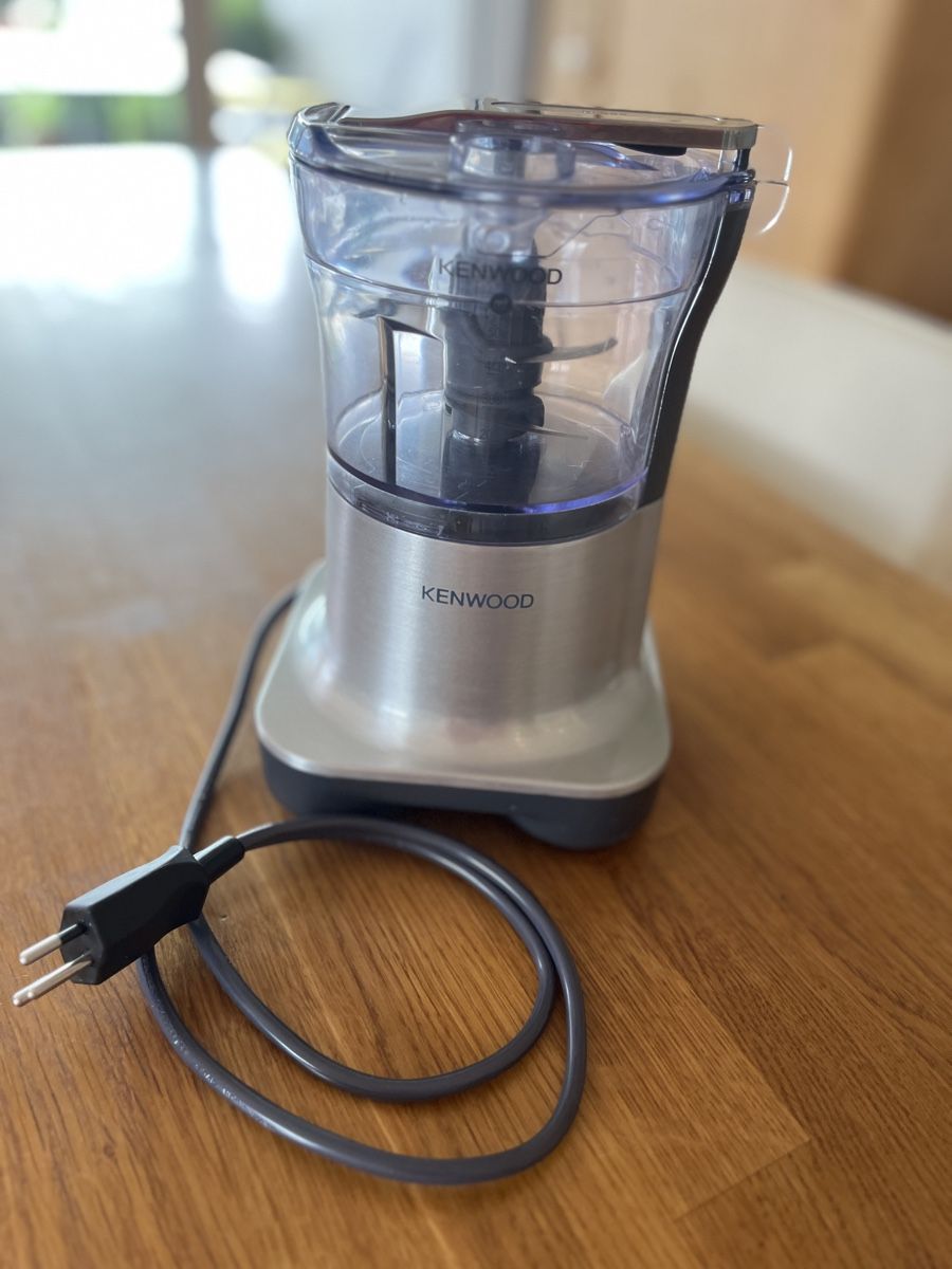 Kenwood Küchengeräte: Kenwood Food Processor Typ FDM10 – Neu (gemäss Beschreibung) aus Weesen von Engadinerin