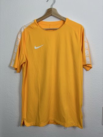 Nike Sportshirt