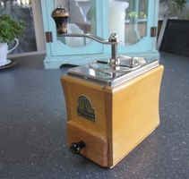 Mid Century Mokkamühle, Kaffeemühle von Armin Trösser