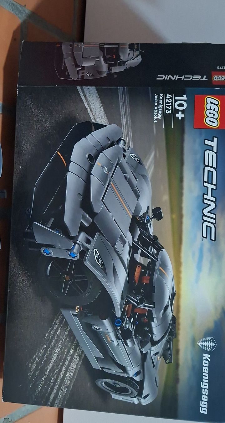 Lego Kit di costruzioni: Lego Technic Koenigsegg Jesko 42173 – Usato da Oberembrach venduto da Averell_dalton