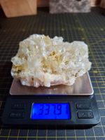 Ein Mineral -Aggregat Quarze und wahrscheinlich Cerussite ?