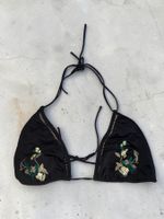 Fashion Nova Bikini Top schwarz Blumen Gr. XXL