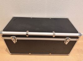 Transportkoffer schwarz mit Metallrahmen gebraucht