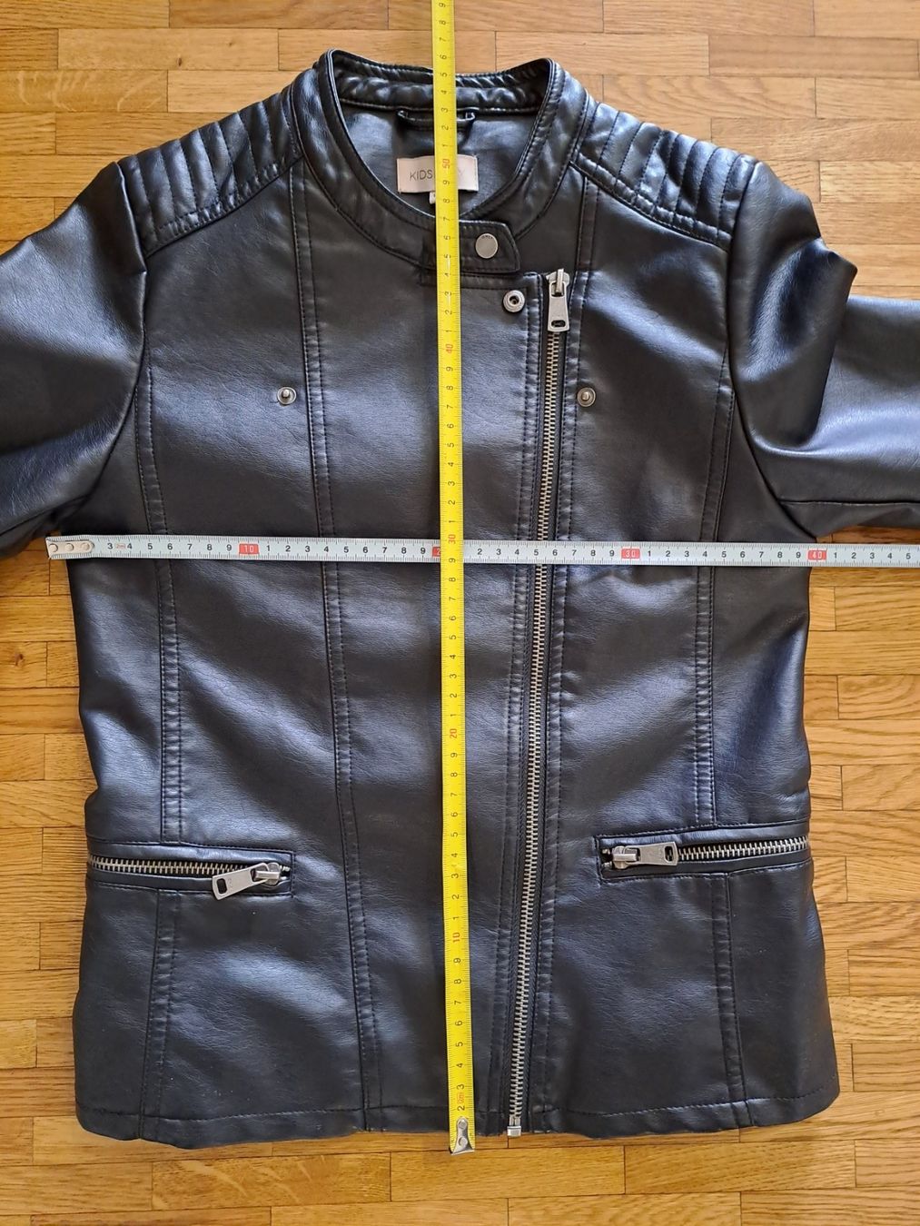 Giacche & Cappotti: Veste KIDS ONLY – Usato da Meyrin venduto da dijin