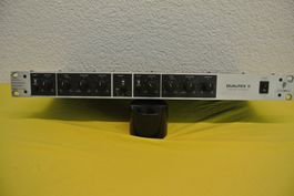 BEHRINGER DUALFEX II EX 822