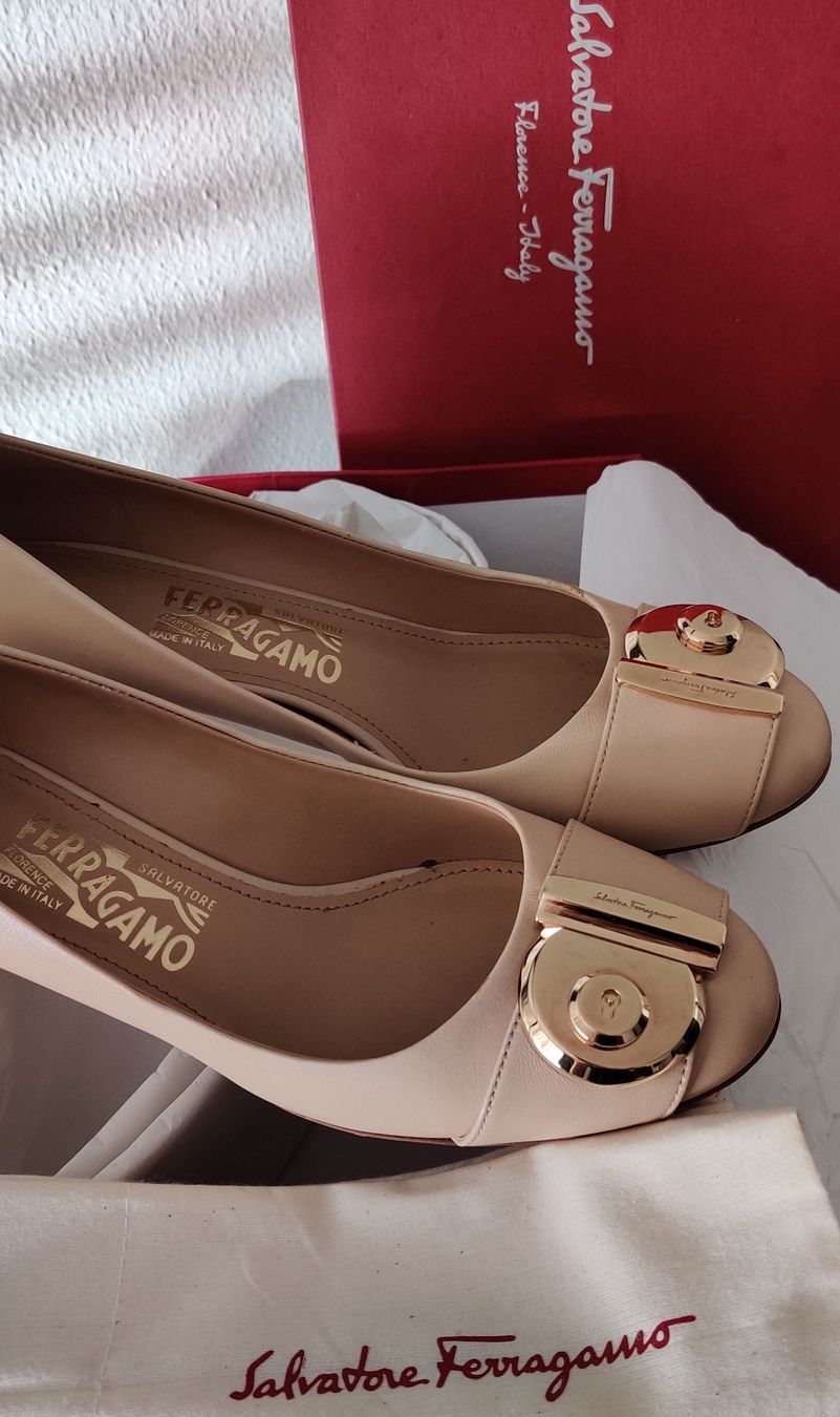 Salvatore Ferragamo Scarpe da donna: SALVATORE FERRAGAMO LEATHER PUMPS – Usato da Zollikon venduto da ces-chic 5