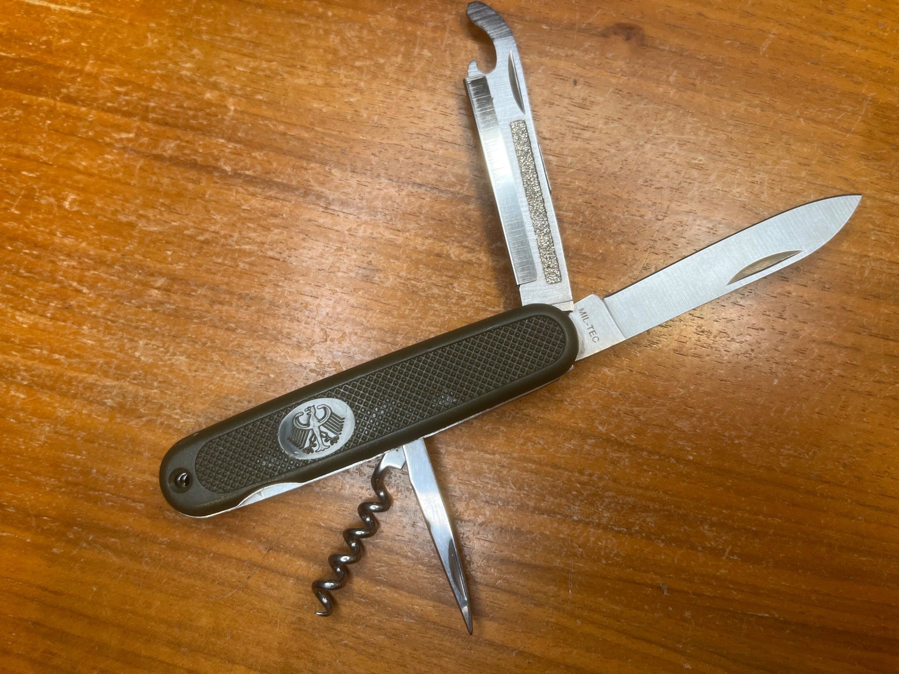 Taschenmesser: Bundeswehr Militär-Messer – Neu (gemäss Beschreibung) aus Magden von Hornet2 1