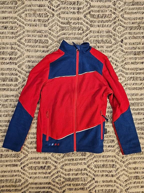 Lotti & Set di vestiti: Jungen Kleiderpaket, Grösse 122-128 – Usato da Nussbaumen AG venduto da Ralix 3