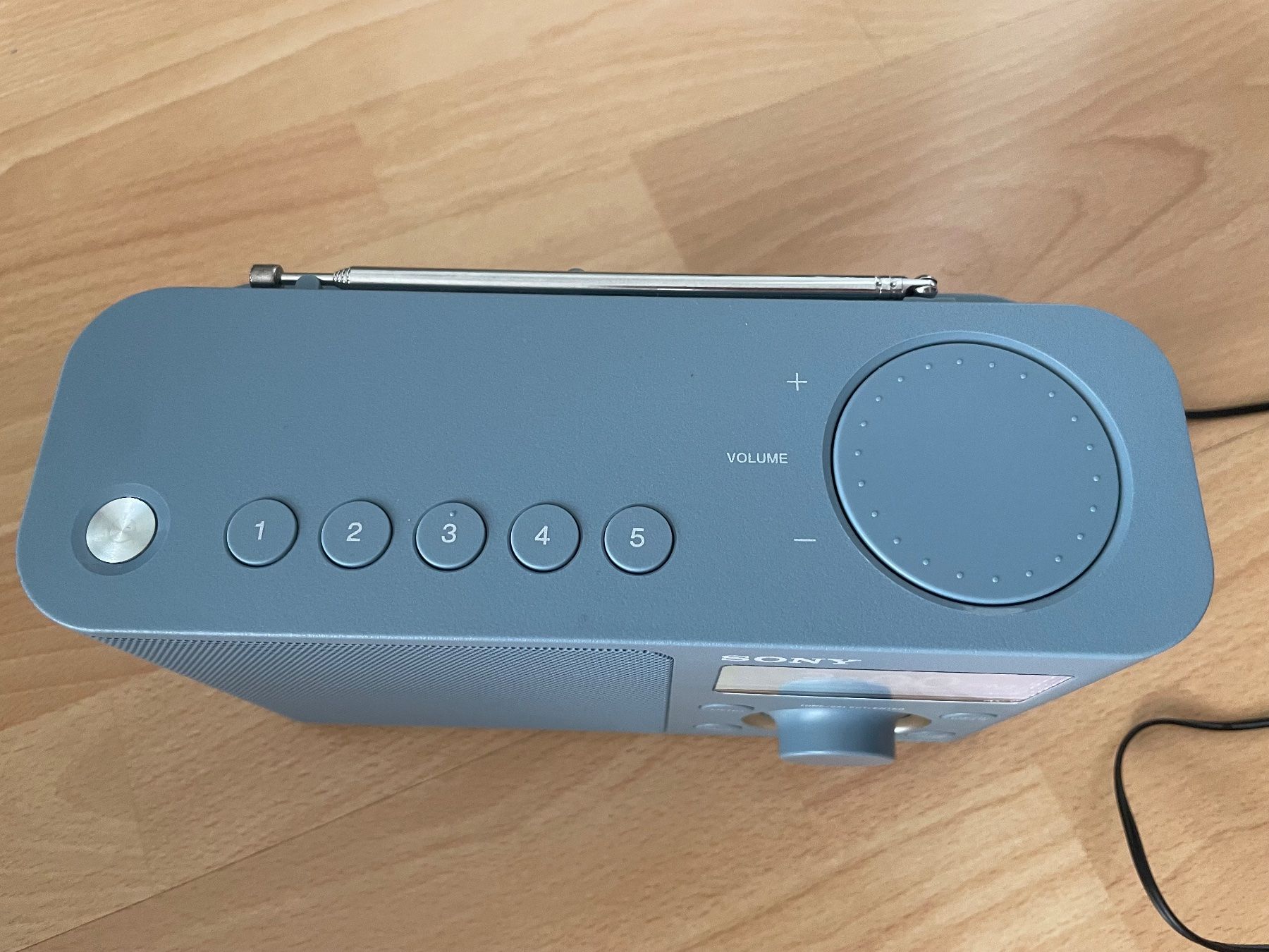 Sony Radios: Sony DAB/FM Radio XDR-S61D hellblau – D'occasion à Uznach par nat_z9bb 2