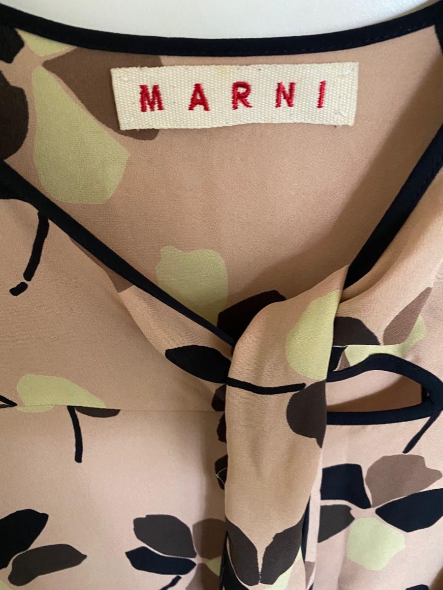 Marni Blusen: Seidenbluse langarm Marni 38 – Gebraucht aus Oberglatt ZH von jul_nhy7 2