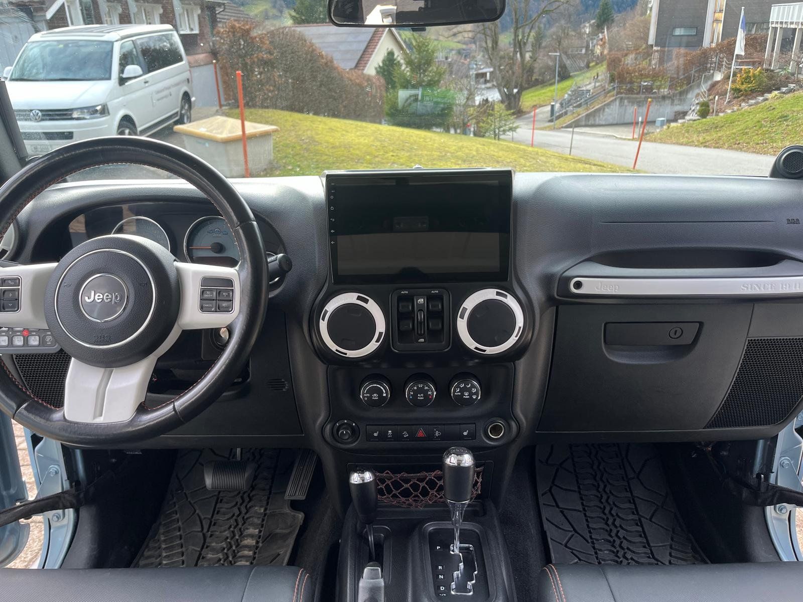 Jeep Automobili: Jeep Wrangler JKU 2.8CRD Sahara – Usato da Bühler venduto da sae_lr7z 6