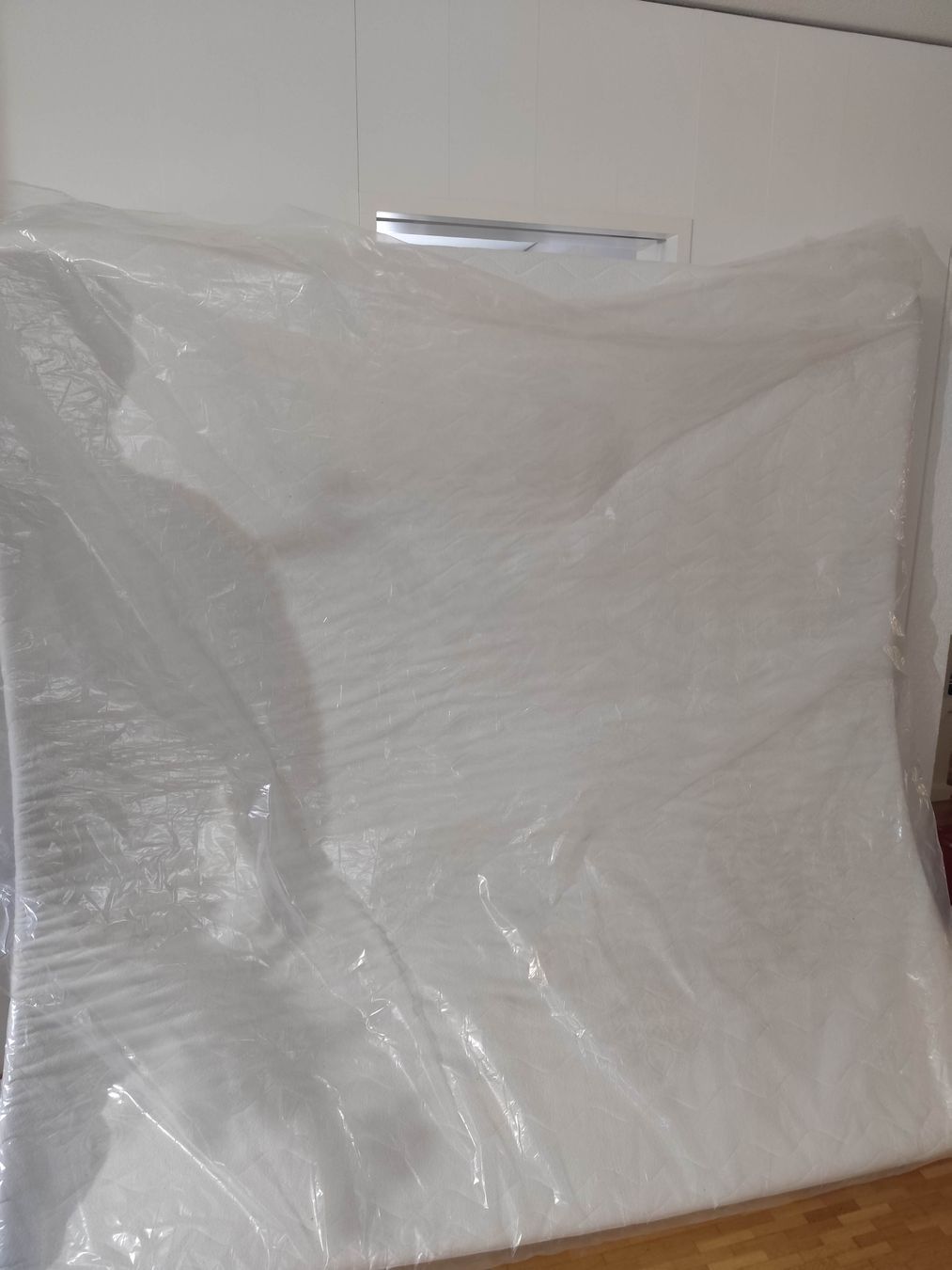 Matratzen: Matratze 200 X 200 – Gebraucht aus Oberaegeri von frappe5