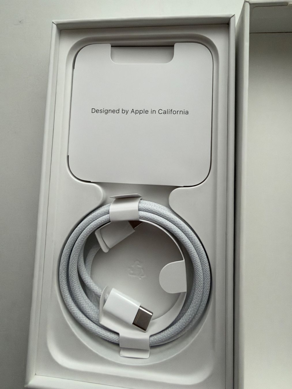 Apple Portables: iPhone 15pro 128GB blue Titanium – D'occasion à Rotkreuz par rajaraja 3
