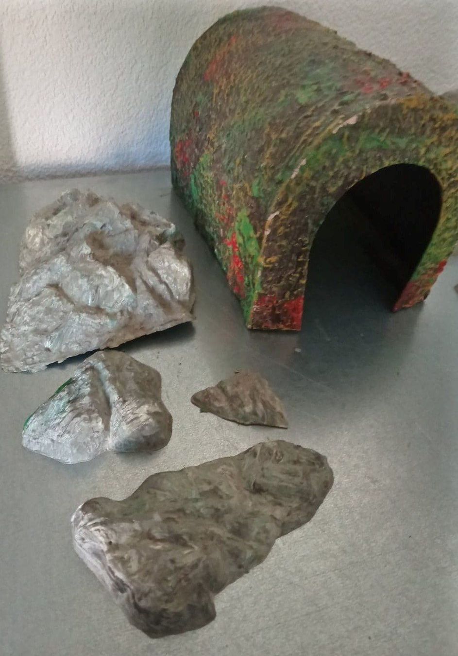 Modellini di ferrovie: TUNNEL Train + Kit Rochers  modélisme ferroviaire – Usato da Le Locle venduto da PereiraHugo 1