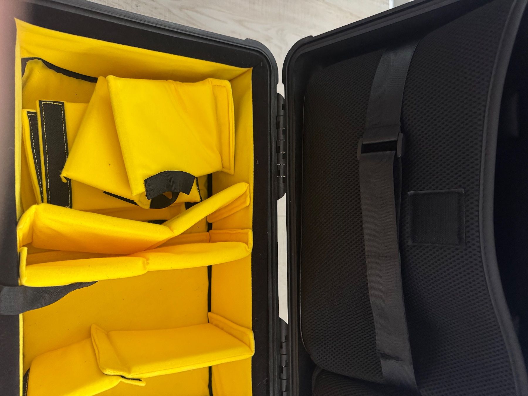 Peli Valigie: Peli Air 1510 Case – Nuovo (secondo la descrizione) da Jeuss venduto da luc_5xt6 2