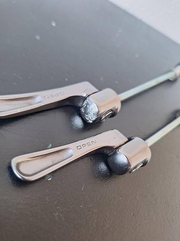 Shimano Pezzi di ricambio: SHIMANO XTR M960 M965 Schnellspanner MTB 26 – Usato da Elgg venduto da Delirium_Mountains 2